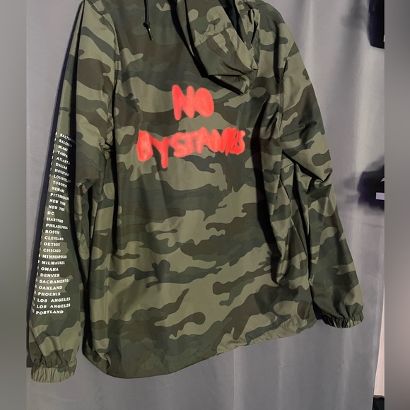 Astroworld Windbreaker - Picture 5 of 6